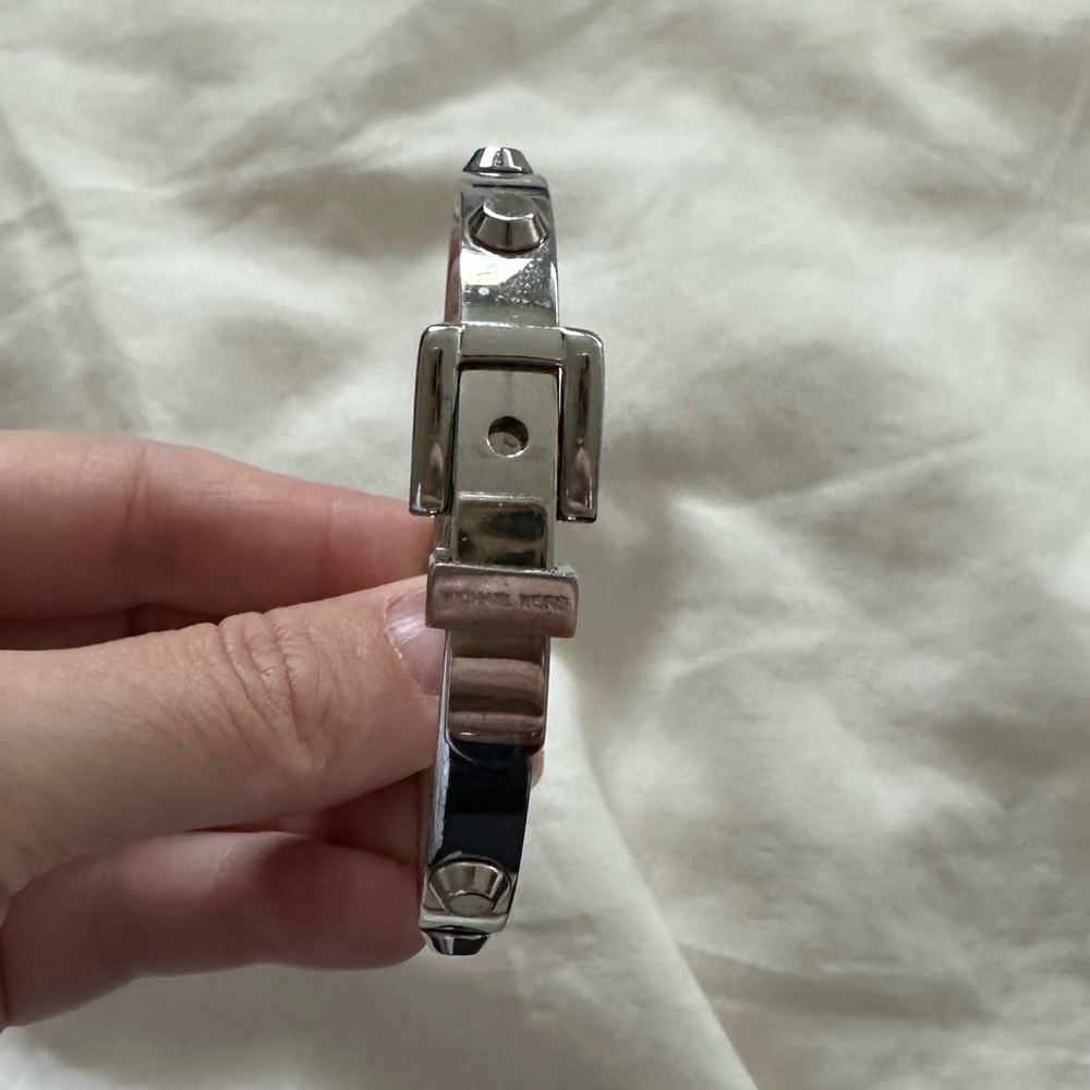 Michael Kors Astor Buckle Bracelet Silver